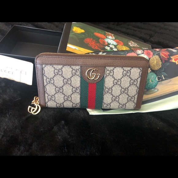 Wallet - Picture 3 of 4